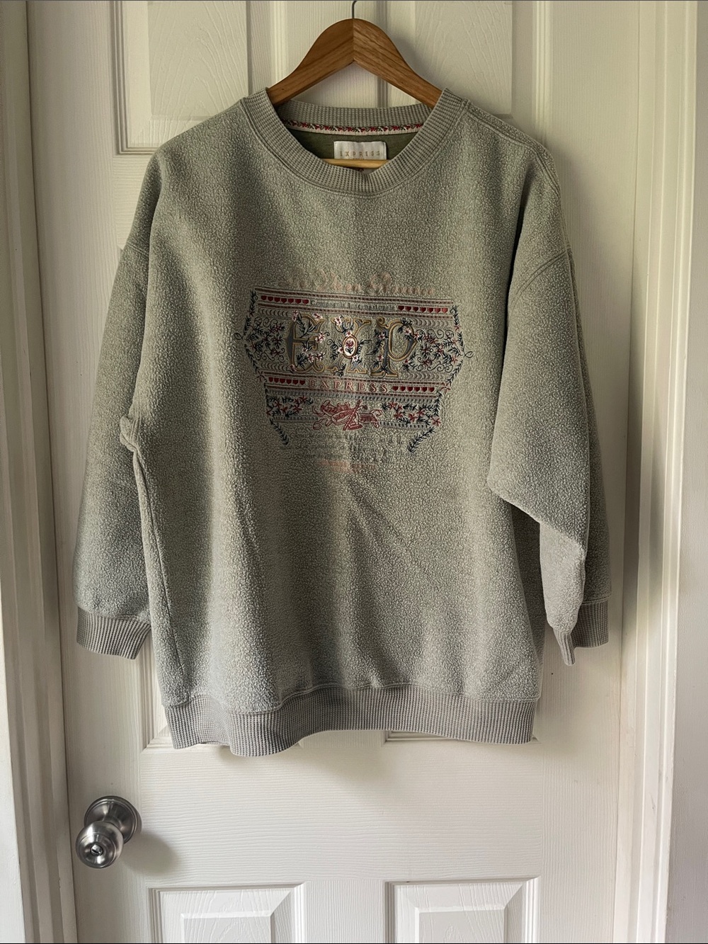 Vintage 90s Express Athlétique Embroidered Fleece Sweatshirt